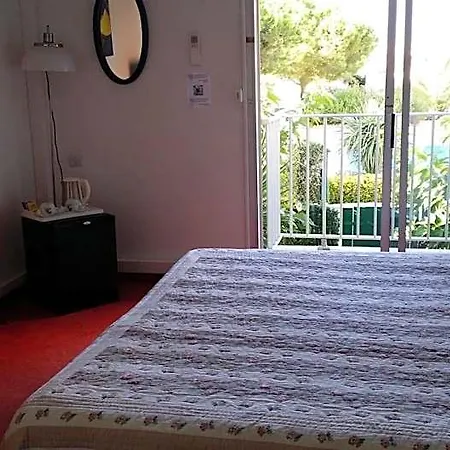 Hotel La Voile D' Or Seul Sur Le Port